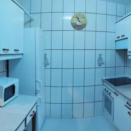 La Casa De Abuelos
